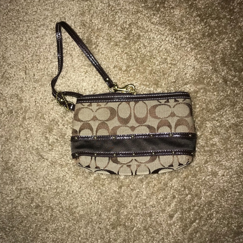 NWOT Coach Wristlet